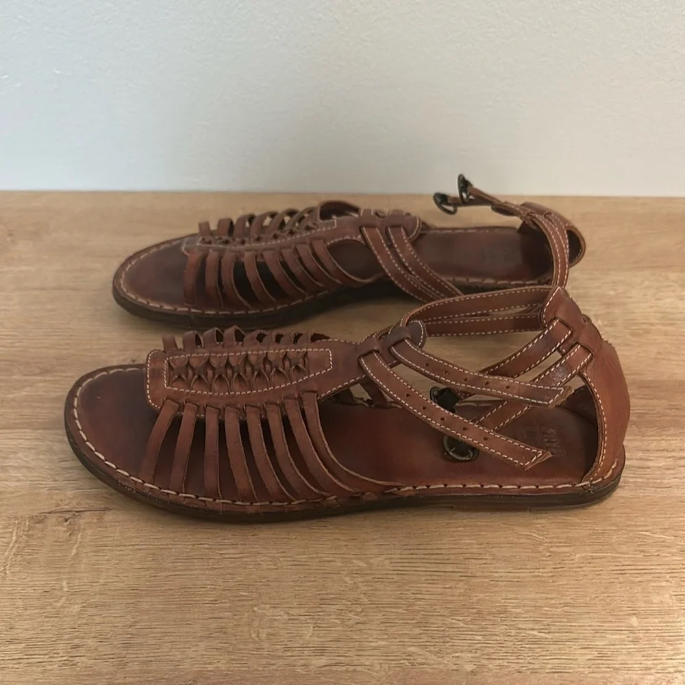 EUC Frye Kayla Huarache Sandals Brown Leather Strappy Flat - Picture 3 of 6